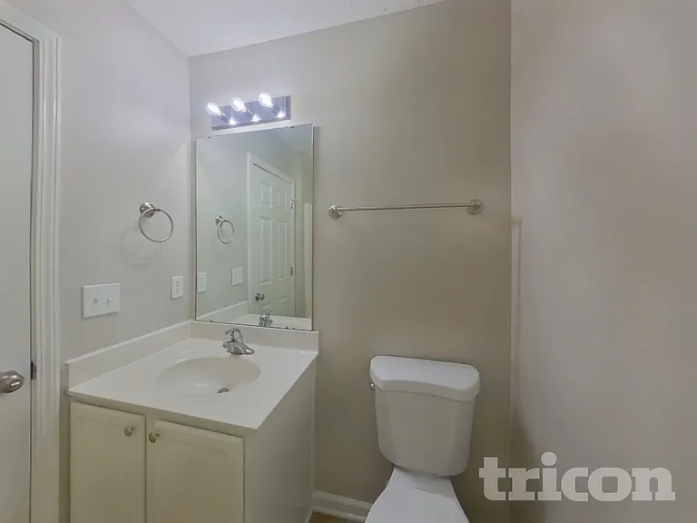 412 Bent Leaf Ct — Photo 16
