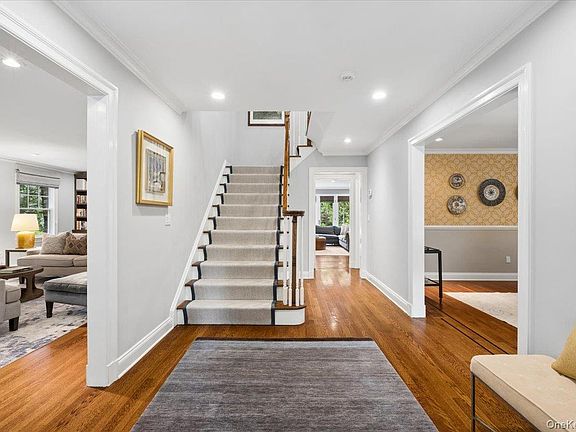 3rd image of 282 Evandale Road