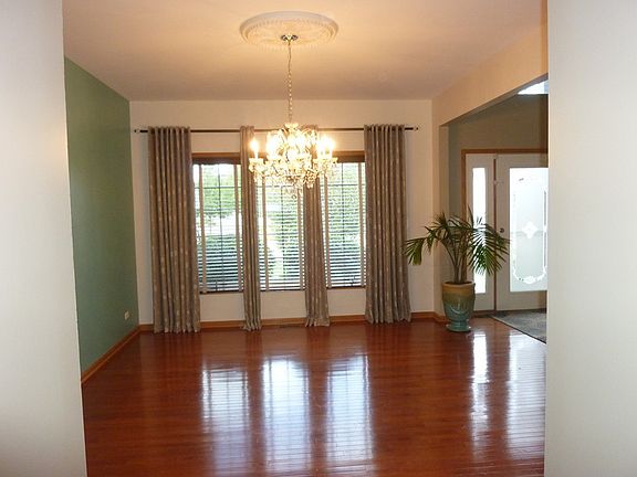 4th image of 18026 Erickson Ct