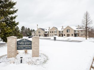 Valley Green, Oconomowoc, WI 53066