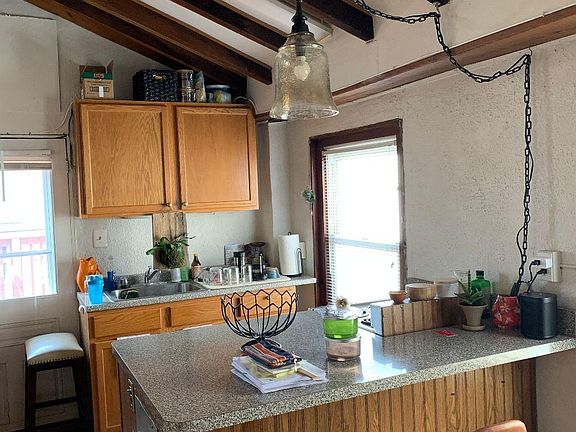 4th image of 1625 Wallace St #3R