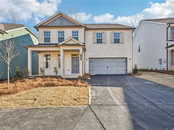 26 Mayfair St, Dawsonville, GA 30534