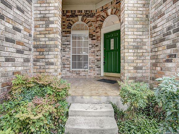 5th image of 8511 CARLTON WOODS DR