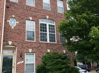 2710 Wakewater Way, Woodbridge, VA 22191