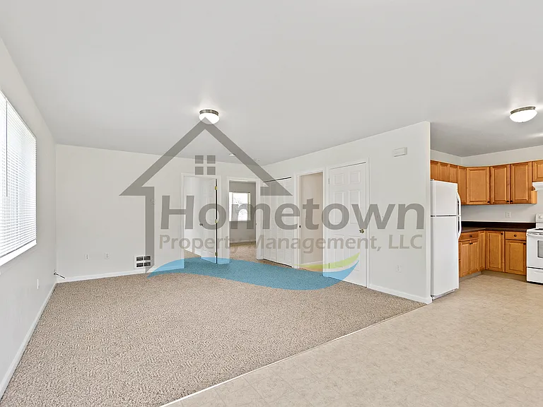 6498B Tamarack Ln #B — Photo 11