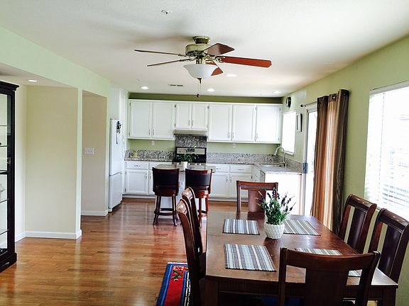 5th image of 986 Hunter Ln