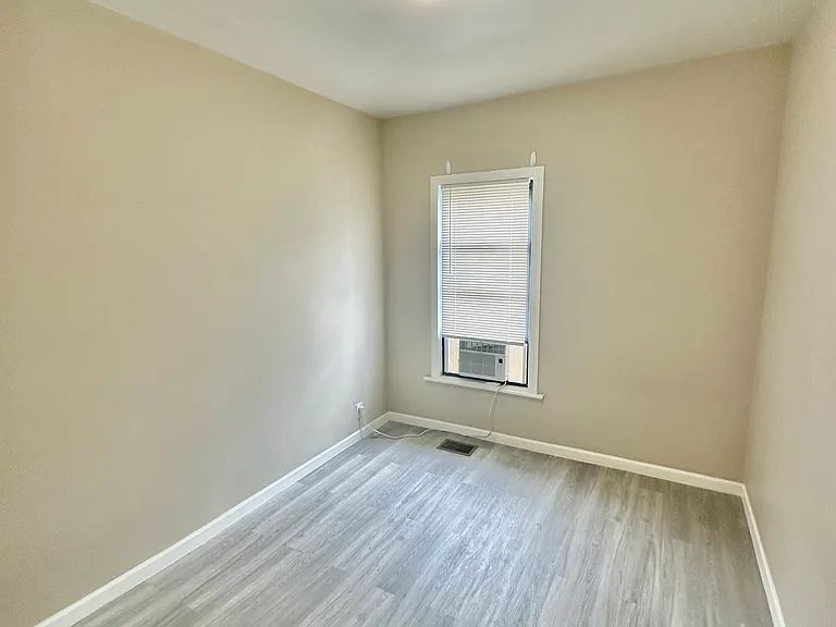 2835 W 38th Pl #1 — Photo 7