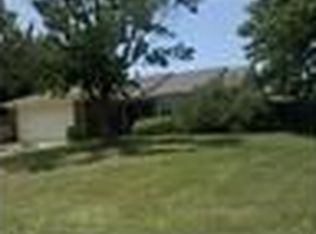3518 Riverview Dr, Corinth, TX 76210