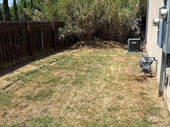 3rd image of 3744-3746 19th Ave