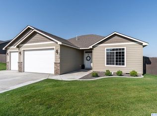 3912 S Lincoln St, Kennewick, WA 99338