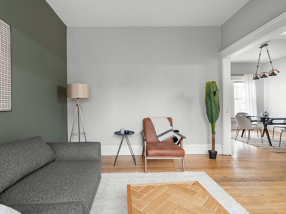 1st image of 518 W Wrightwood Ave APT 3W
