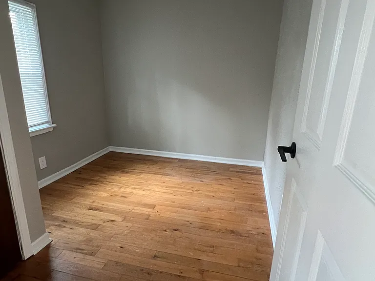 3955 Clubview Ave — Photo 13