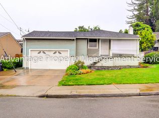 19165 Almond Rd, Castro Valley, CA 94546