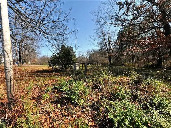 8283 Pleasant Chapel Rd, Newark, OH 43056