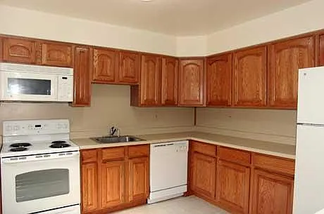 129 Belaire Drive — Photo 5
