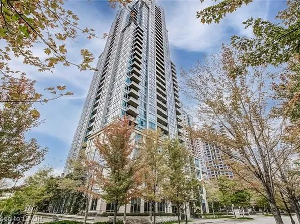 15 Viking Ln #3310, Toronto, ON M9B 0A4