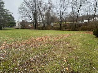 Smithfield St, Anmoore, WV 26323