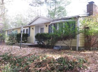 646 Route 715, Saylorsburg, PA 18353
