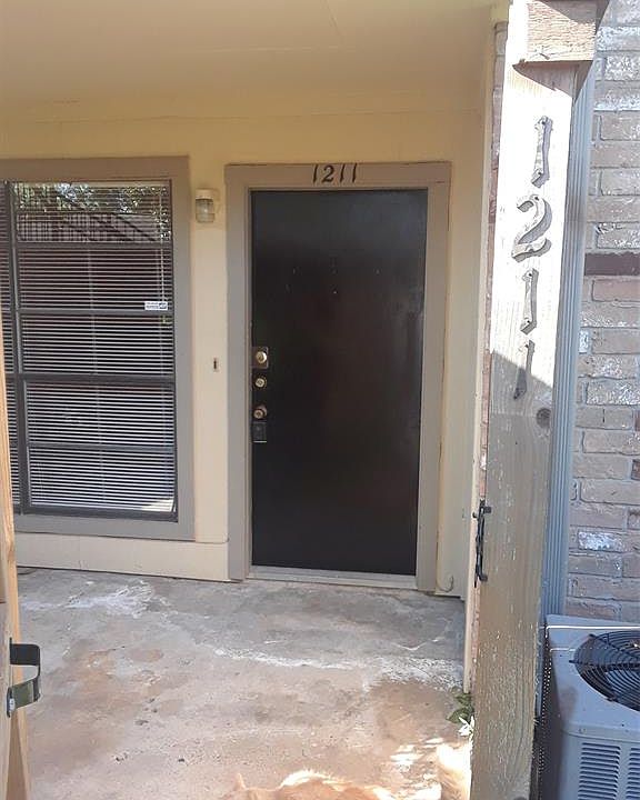 1st image of 8801 Hammerly Blvd APT 1211