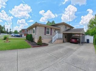 5712 Jeanine Dr, Louisville, KY 40219