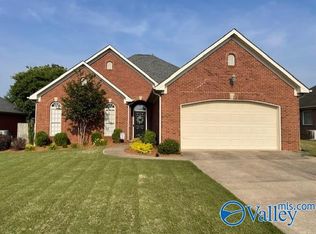 2904 Lenox Dr SW, Decatur, AL 35603