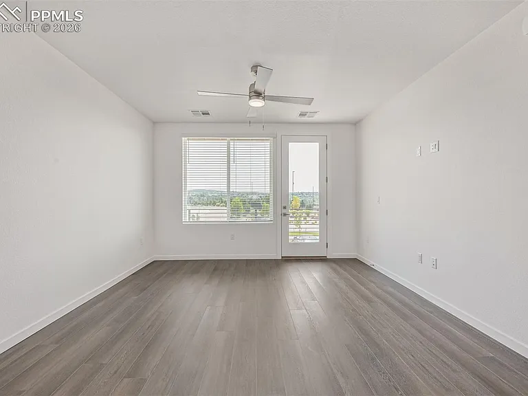 2252 Arikaree Hts #303 — Photo 19