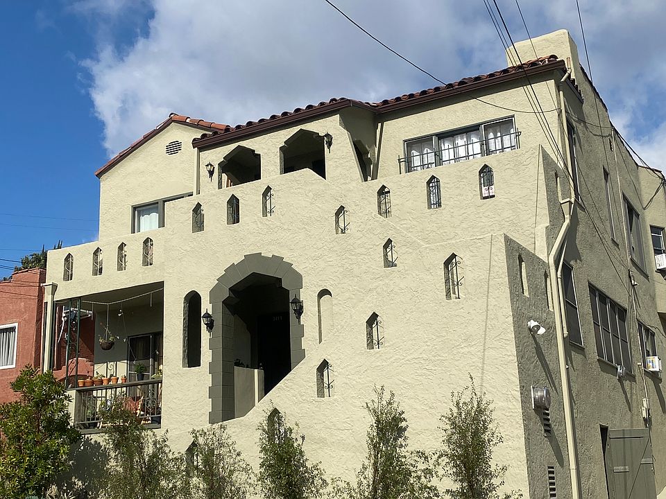 BUILDING EXTERIOR