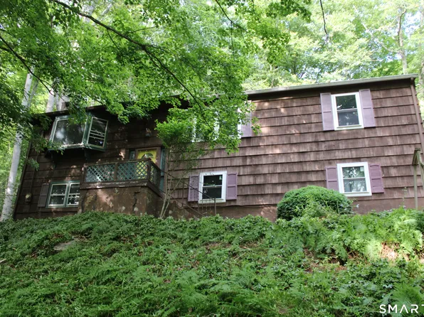 206 Oxford Road, Oxford, CT 06478