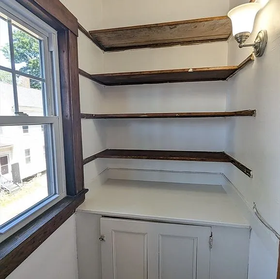34 William St #2 — Photo 7