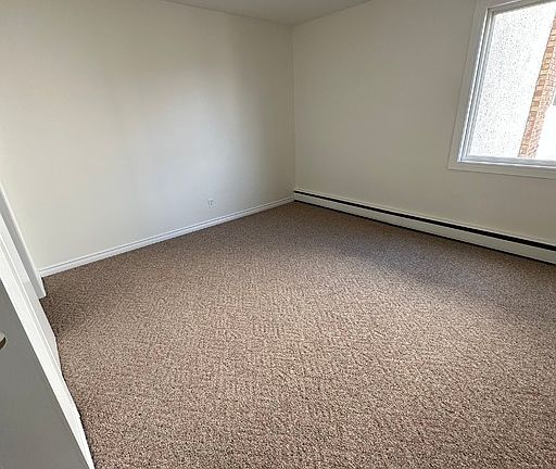 5th image of 8225 100th St NW