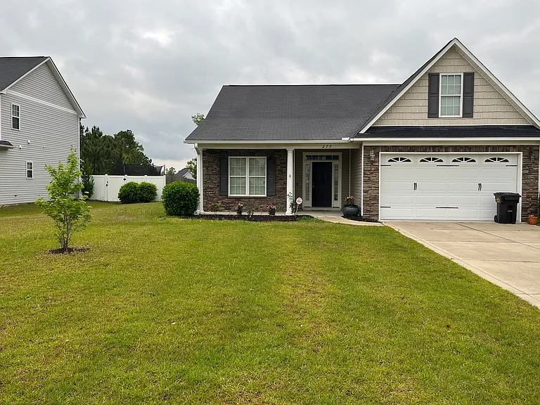 277 Century Dr — Photo 12