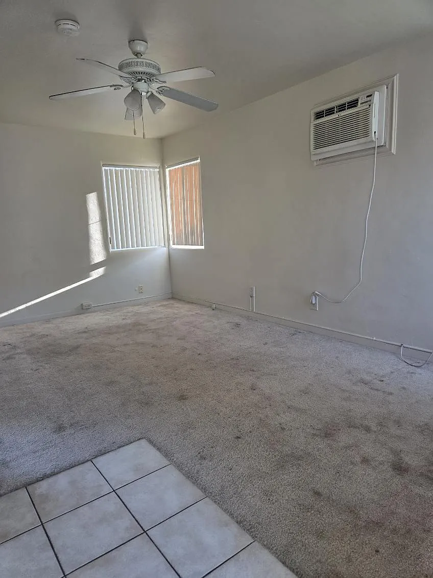 424 1/2 W Badillo St — Photo 1