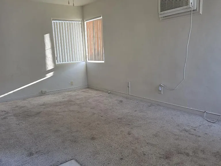 424 1/2 W Badillo St #B — Photo 1