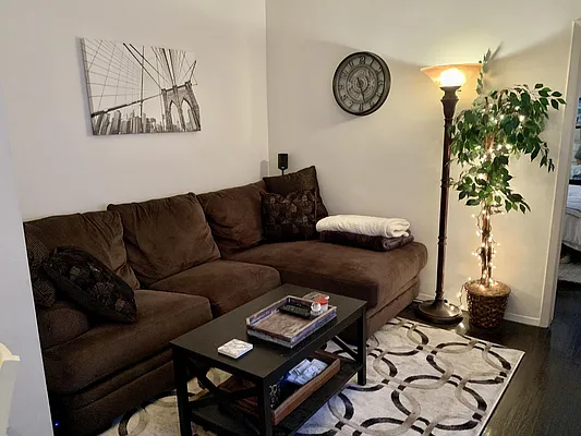 Rented by Triplemint | media 4