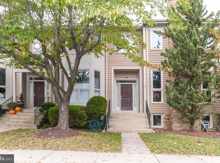 62 Taverngreen Ct, Baltimore, MD 21209