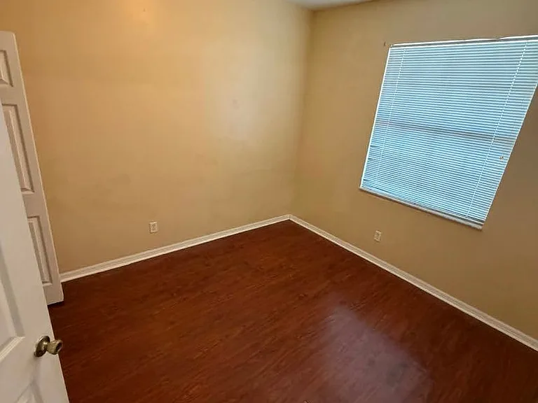 3602 Skyline Blvd #202 — Photo 5