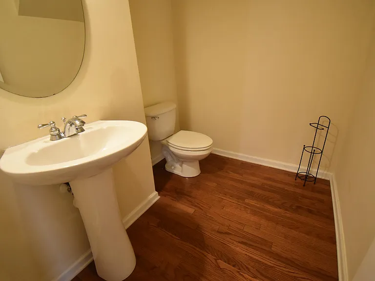 4990 Hastings Ter — Photo 7