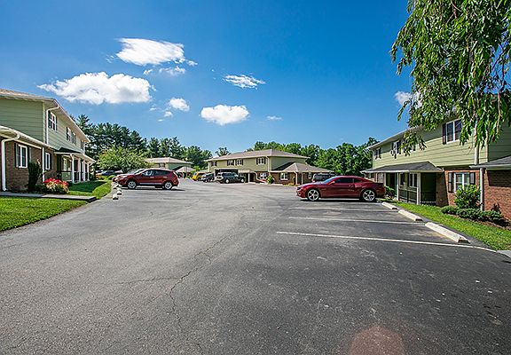 5th image of 30 Allen Ave #1005