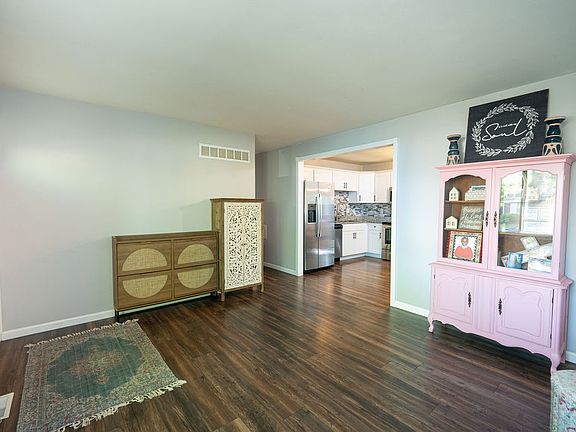 2nd image of 2636 Kelsey Ln