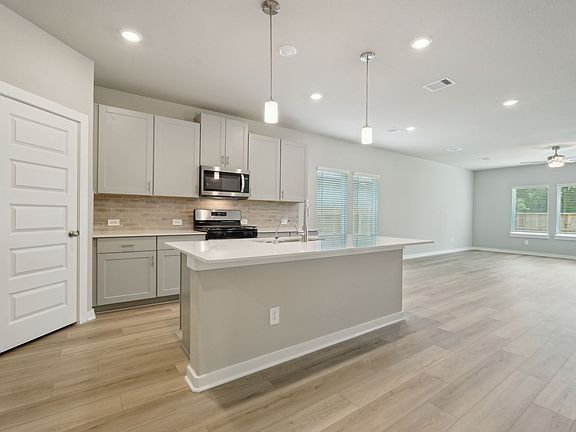 The Winedale floorplan in Magnolia Place of Magnolia, TX.