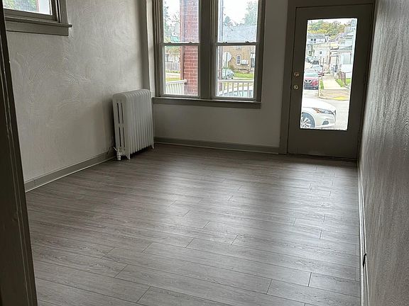 5th image of 630 W Pittsburgh St APT 2