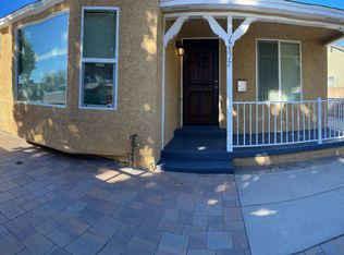 17617 Lemay Pl, Van Nuys, CA 91406