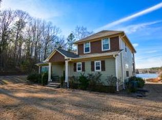 21 Shoreline Dr, Dadeville, AL 36853