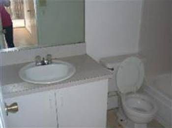 4th image of 2241 W Pensacola St APT 88