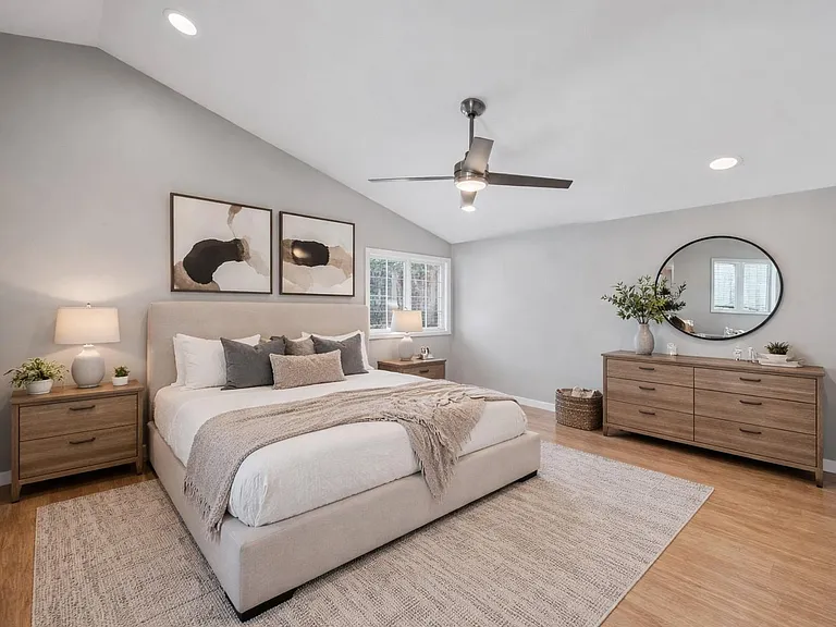 3108 Fontana Dr — Photo 3