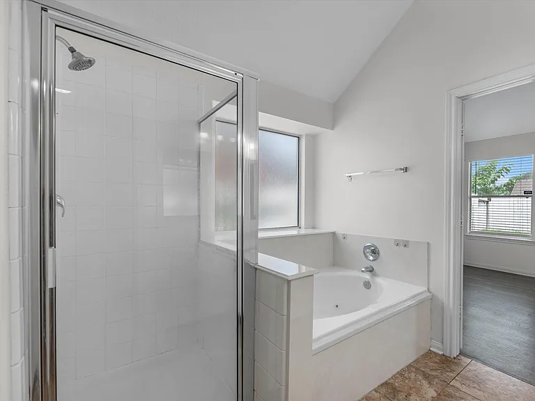 18634 S Wimbledon Dr — Photo 16