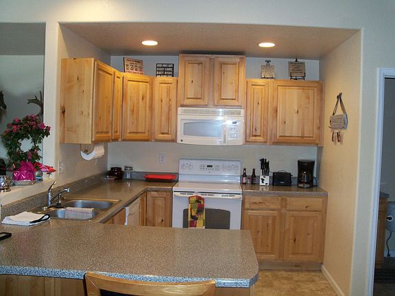 2nd image of 880 Blue Sage Way