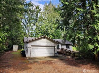 100 E Merioneth Rd, Shelton, WA 98584