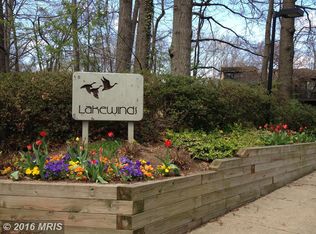 2022 Lakebreeze Way, Reston, VA 20191