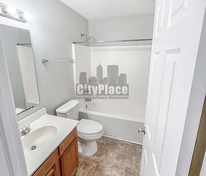 2946 Carson Dr — Photo 15